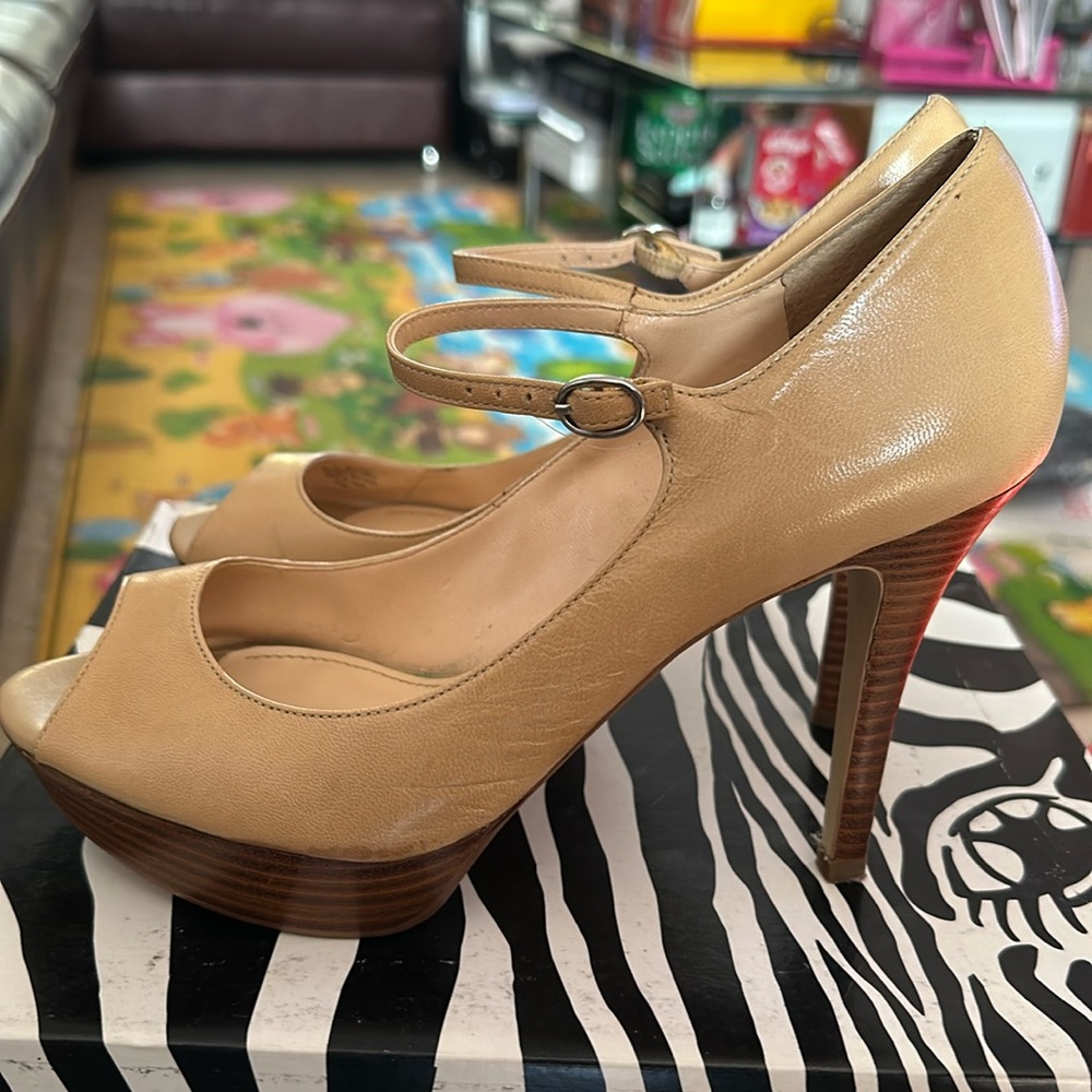 Marc Fisher Terri Heels. Comfortable with platform.